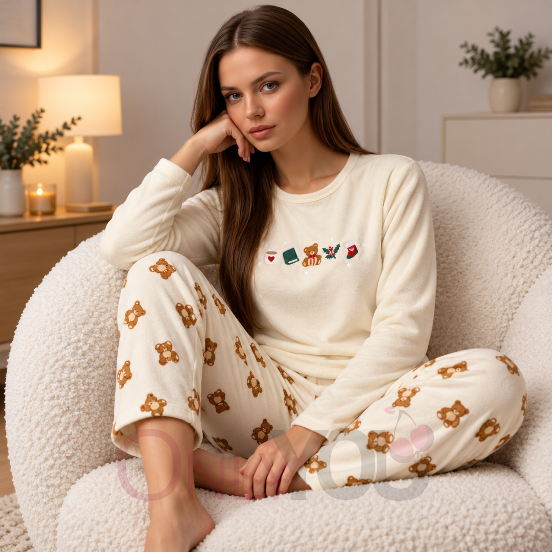 Дамска пижама от кадифе 13313 Light Yellow